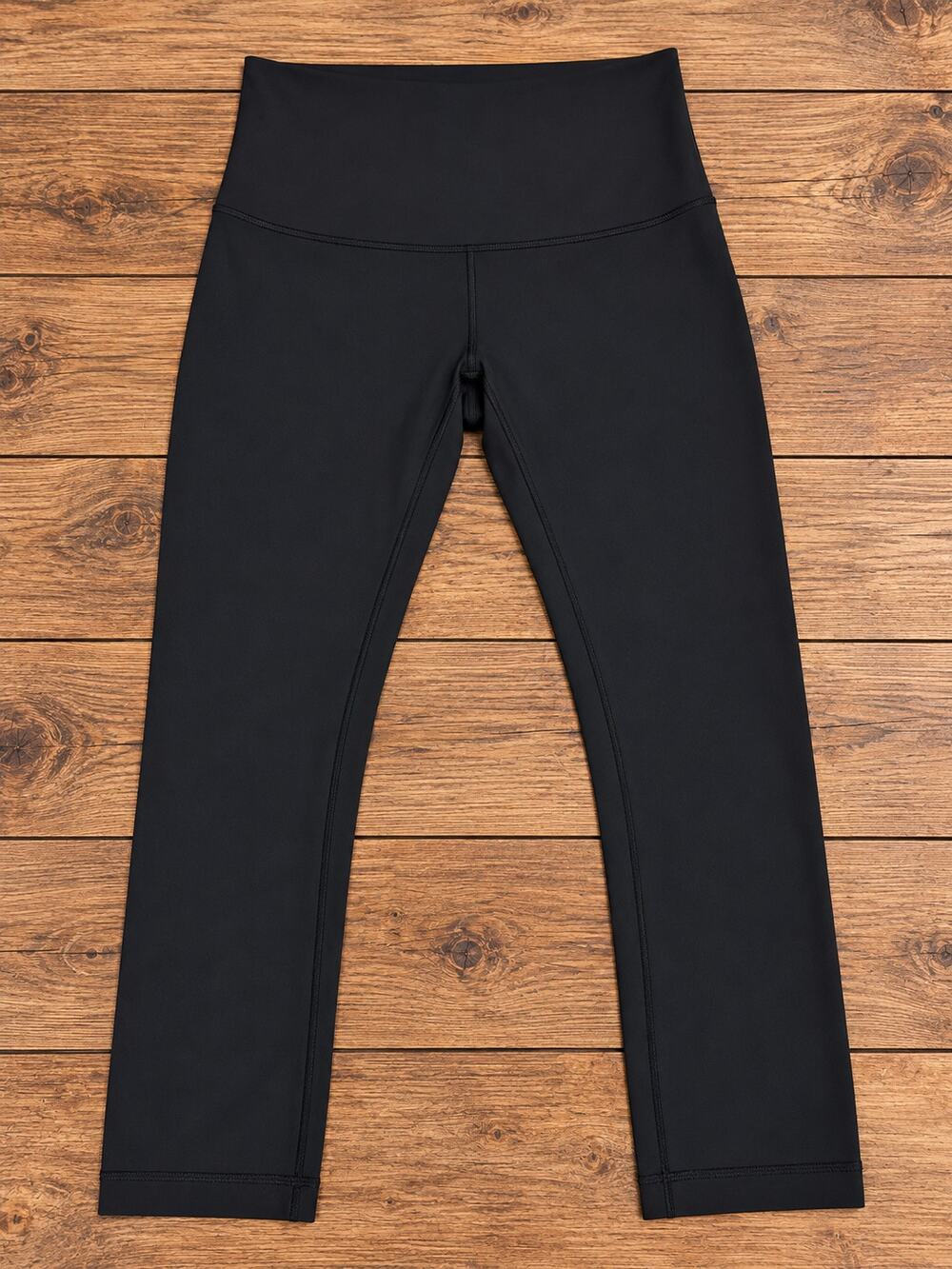 Lululemon high-rise leggings EUC